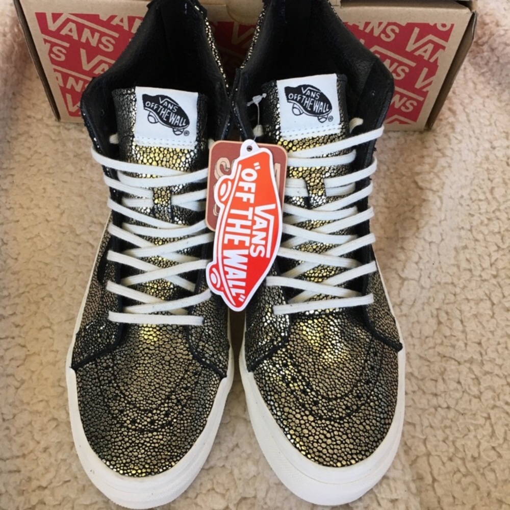 NWT Vans Sk8-Hi Slim Zip Leather, W6.5 - Picture 3 of 8
